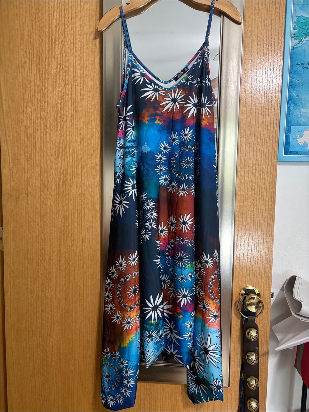 Lily by Firmiana Bold Print Jumpsuit Romper size Medium side Pockets